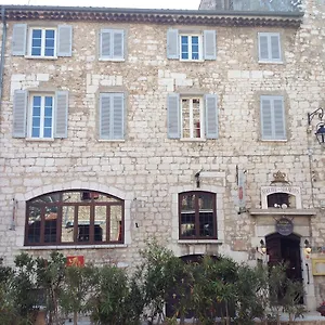 ** Hotel Des Seigneurs Francia