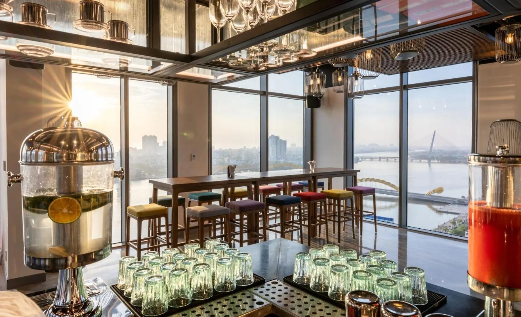 Wink Hotel Danang Centre - 24Hrs Lifestyle Stay
